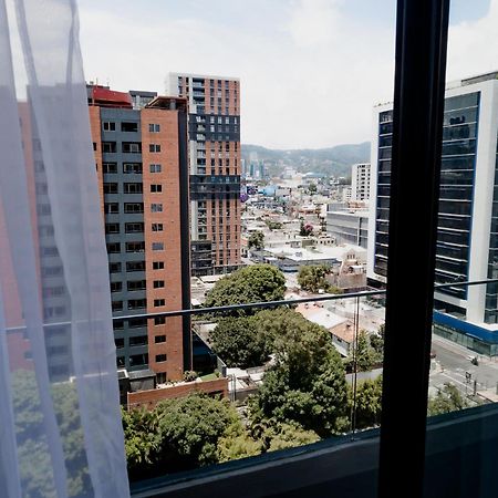 Apartamento De Lujo En Zona 10 Guatemala-Stadt Exterior foto